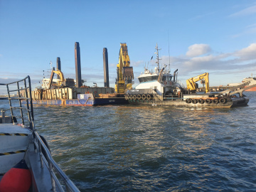 Preparing for a barge move